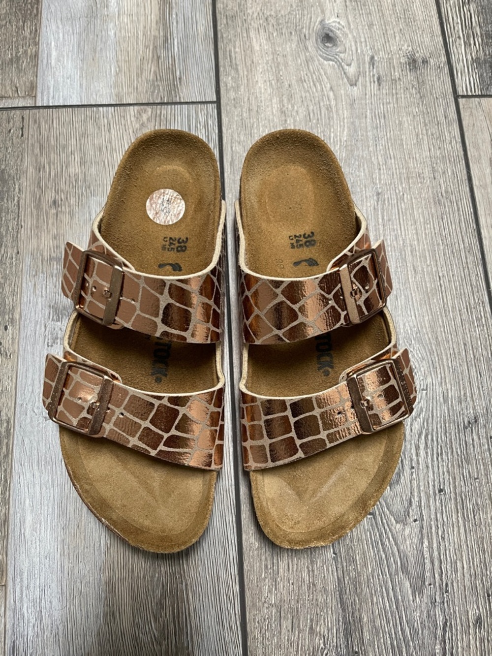 Women Birkenstock Croc Embossed Metallic Gator Gleam Rose Gold Arizona 7.5